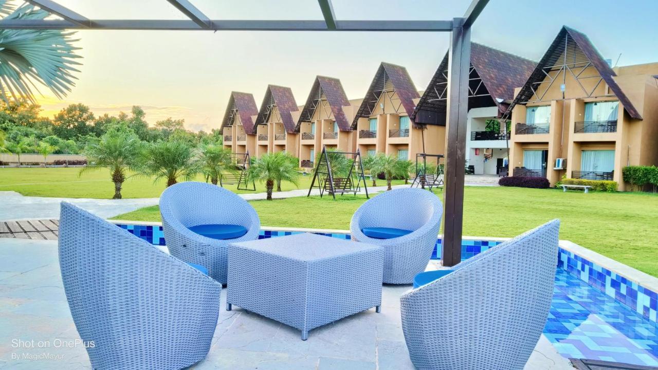 Hotel Jagira Ananta Elite , Sasan Gir Chitrod Zewnętrze zdjęcie