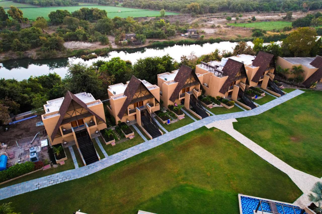 Hotel Jagira Ananta Elite , Sasan Gir Chitrod Zewnętrze zdjęcie